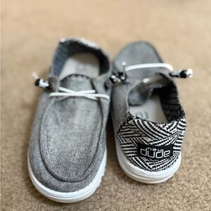 Hey Dude Women’s Grey Geometric Shoes